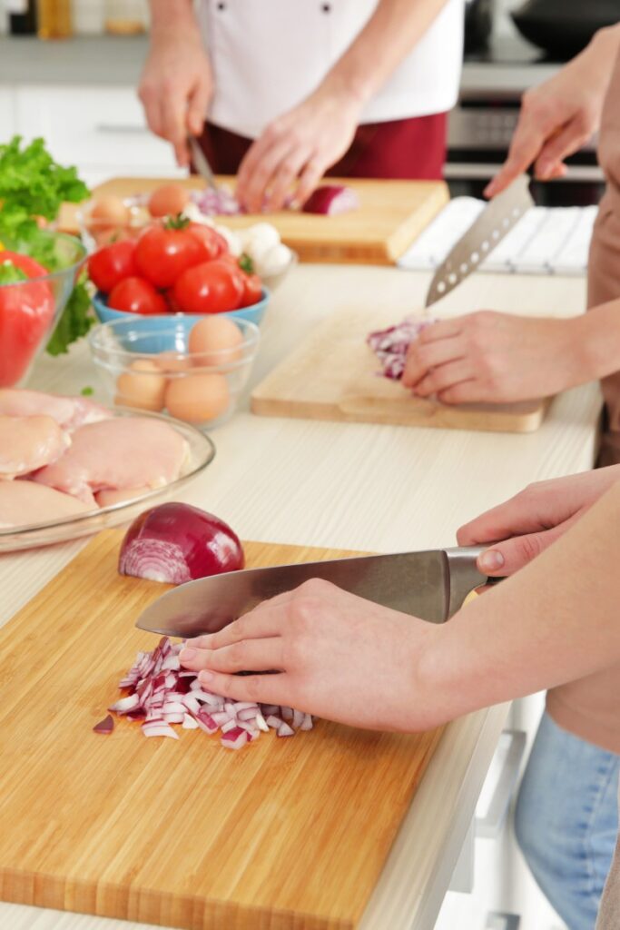 Cooking class for couples
