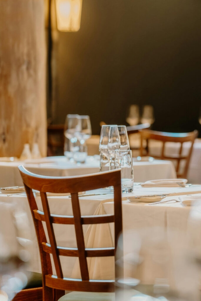 6 Best Restaurants for 8/3 Dinner in Da Nang (Romantic Picks for International Women’s Day 2026) Le Comptoir