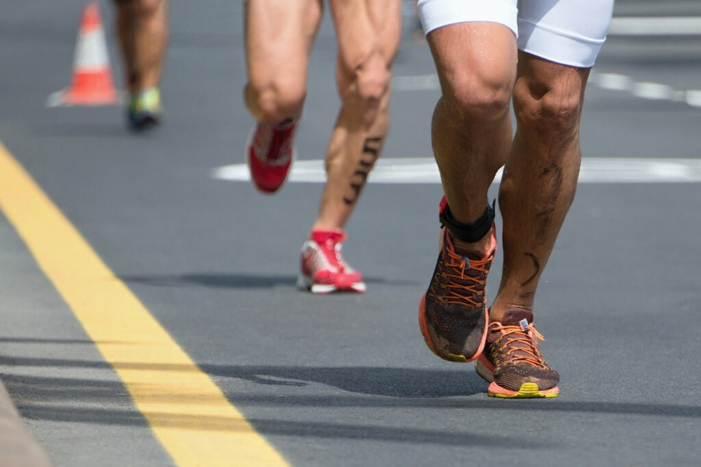 IRONMAN 70.3 Da Nang 2026 Guide: Course Map, Registration & Travel Tips Marathon competition during an 70.3 ironman in Da Nang